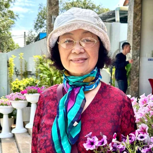 Bác Kim Liên